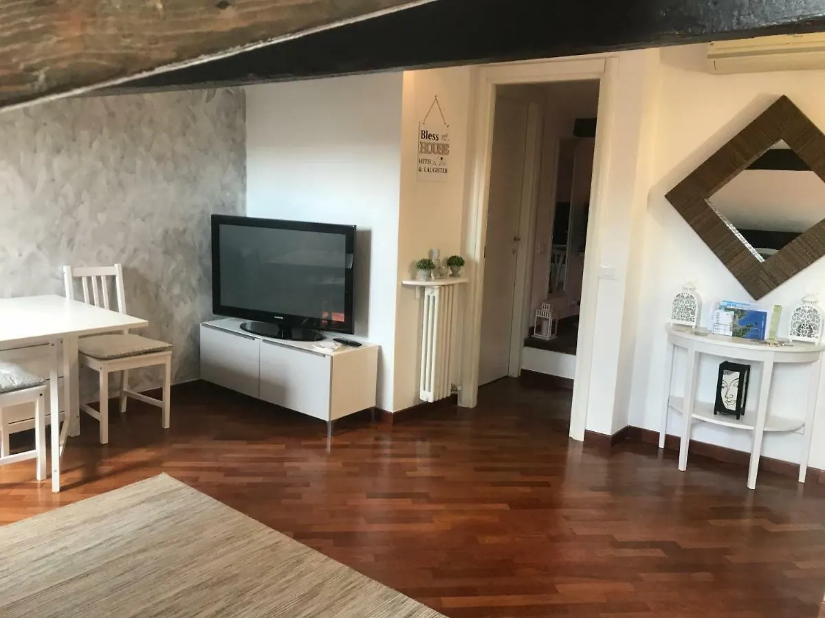 Holiday home Mansardina Sole E Luna Villa La Spezia